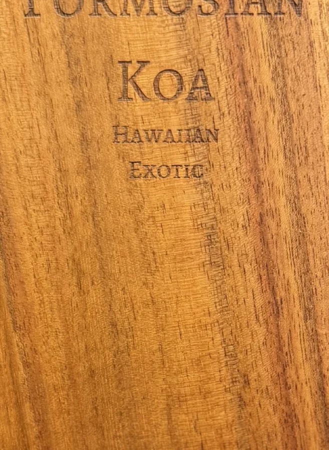 Closer detail of Koa grain figure